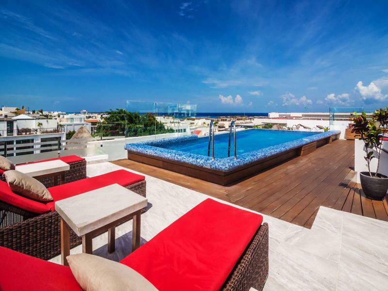 Penthouse Skyline 2br 2bathr & Balconies *
